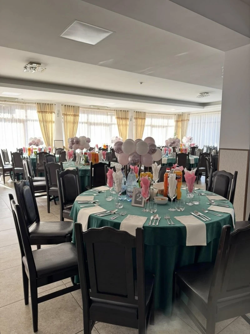 Szászrégen Szállás | Motel (K1545-9) A kép szerzői jogvédelem alatt állhat. Javasolt a kapcsolatfelvétel a jog tulajdonossal.