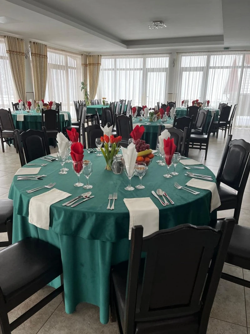 Reghin Cazare | Motel (K1545-11) Imaginea poate fi supusă drepturilor de autor. Se recomandă contactarea titularului drepturilor.