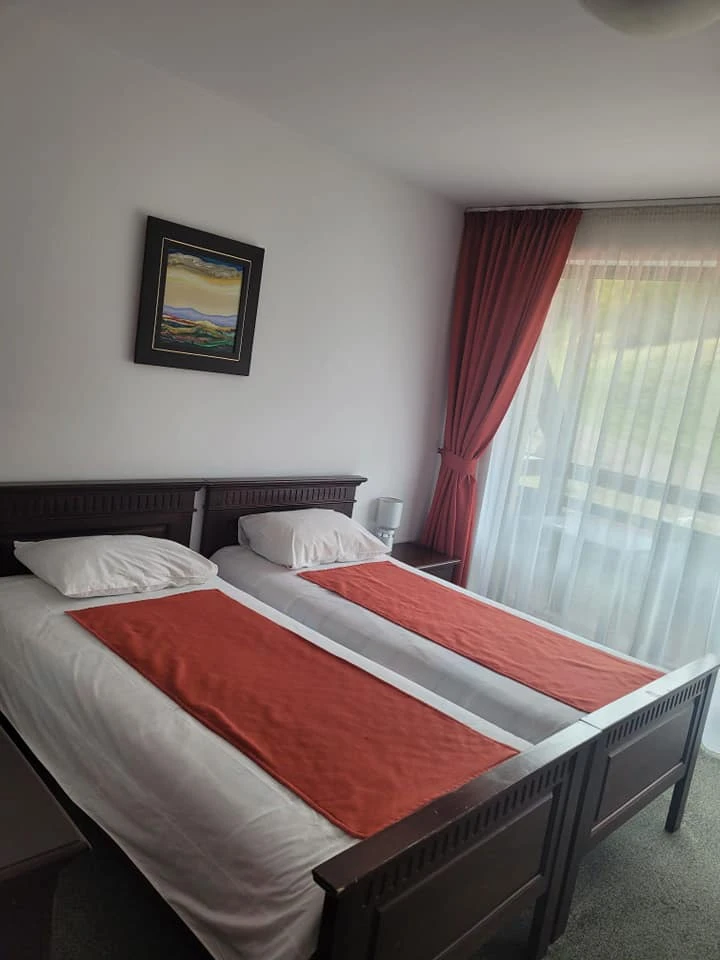 Szászrégen Szállás | Motel (K1545-46) A kép szerzői jogvédelem alatt állhat. Javasolt a kapcsolatfelvétel a jog tulajdonossal.