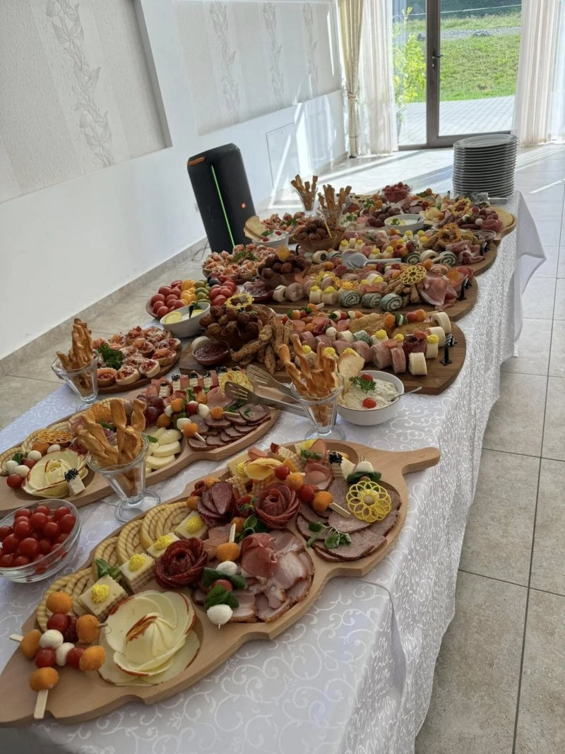 Szászrégen Szállás | Motel (K1545-74) A kép szerzői jogvédelem alatt állhat. Javasolt a kapcsolatfelvétel a jog tulajdonossal.