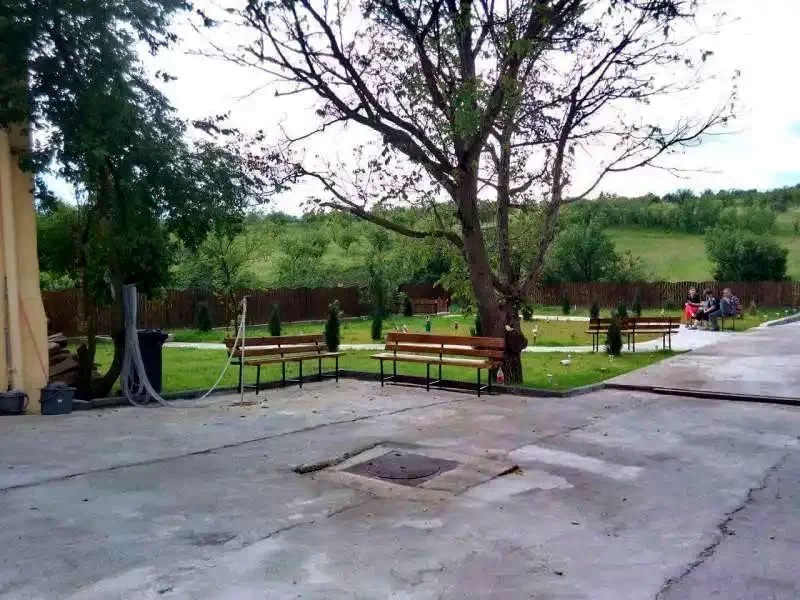 Hațeg Cazare | Sat de vacanță (K1214-20) Imaginea poate fi supusă drepturilor de autor. Se recomandă contactarea titularului drepturilor.