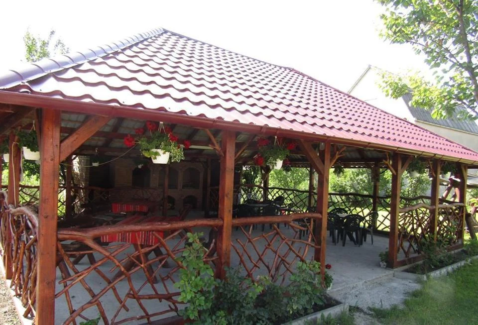 Turda Cazare | Motel (K1522-31) Imaginea poate fi supusă drepturilor de autor. Se recomandă contactarea titularului drepturilor.