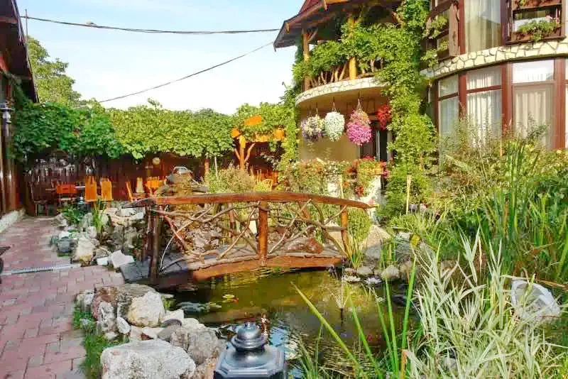 Aranyosgyéres Szállás | Motel (K0877-1) A kép szerzői jogvédelem alatt állhat. Javasolt a kapcsolatfelvétel a jog tulajdonossal.