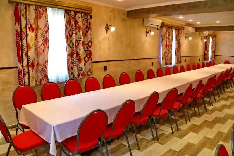 Aranyosgyéres Szállás | Motel (K0877-3) A kép szerzői jogvédelem alatt állhat. Javasolt a kapcsolatfelvétel a jog tulajdonossal.