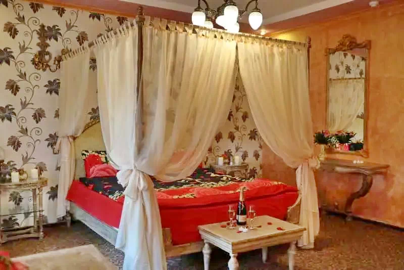 Câmpia Turzii Cazare | Motel (K0877-7) Imaginea poate fi supusă drepturilor de autor. Se recomandă contactarea titularului drepturilor.