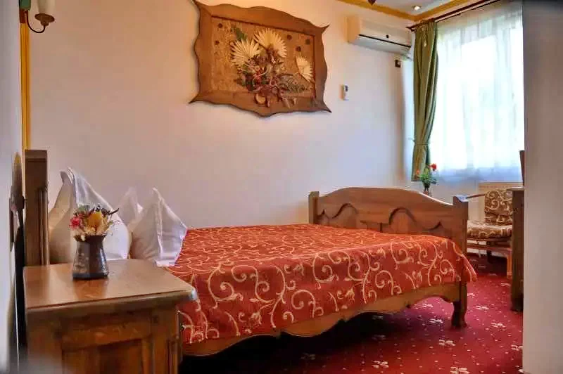 Câmpia Turzii Cazare | Motel (K0877-10) Imaginea poate fi supusă drepturilor de autor. Se recomandă contactarea titularului drepturilor.