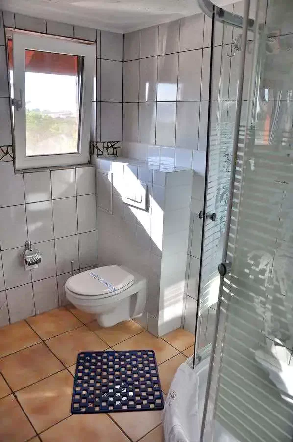 Câmpia Turzii Cazare | Motel (K0877-11) Imaginea poate fi supusă drepturilor de autor. Se recomandă contactarea titularului drepturilor.