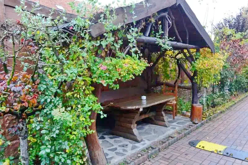 Aranyosgyéres Szállás | Motel (K0877-24) A kép szerzői jogvédelem alatt állhat. Javasolt a kapcsolatfelvétel a jog tulajdonossal.