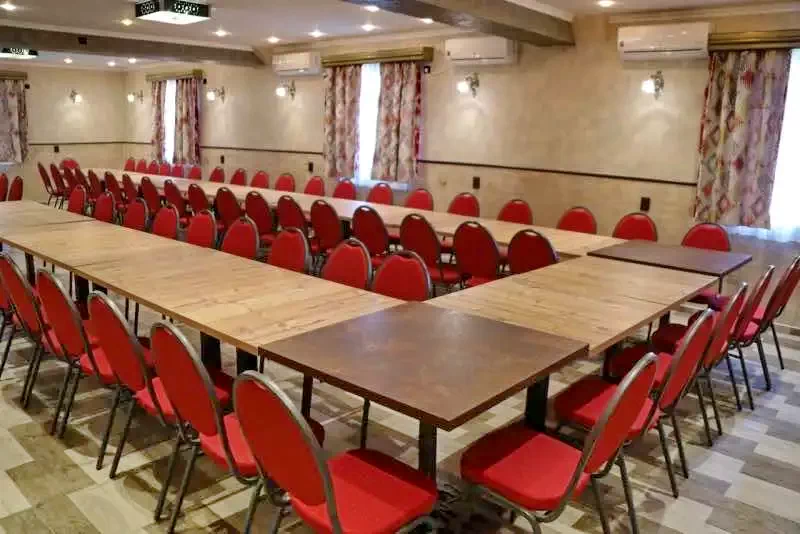 Aranyosgyéres Szállás | Motel (K0877-36) A kép szerzői jogvédelem alatt állhat. Javasolt a kapcsolatfelvétel a jog tulajdonossal.