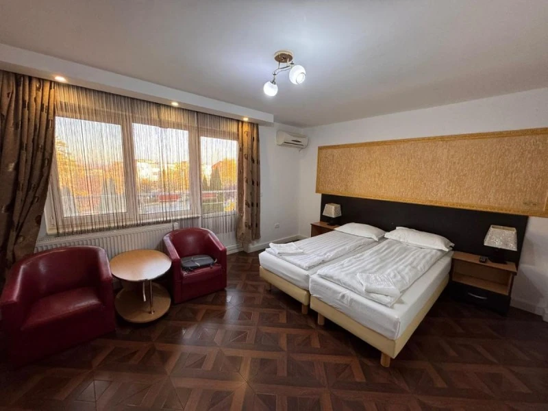 Hunedoara Cazare | Hotel*** (K1546-16) Imaginea poate fi supusă drepturilor de autor. Se recomandă contactarea titularului drepturilor.