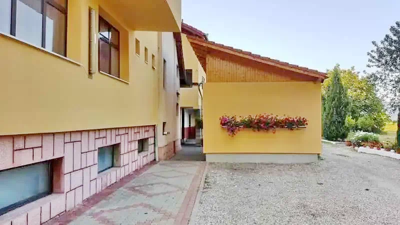 Déva Szállás | Hotel*** (K0980-5) A kép szerzői jogvédelem alatt állhat. Javasolt a kapcsolatfelvétel a jog tulajdonossal.