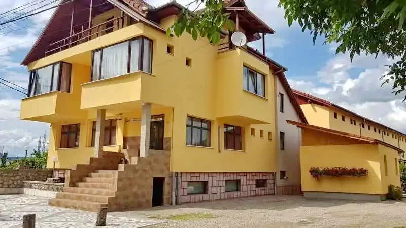 Deva Cazare | Motel (K0980-14) Imaginea poate fi supusă drepturilor de autor. Se recomandă contactarea titularului drepturilor.