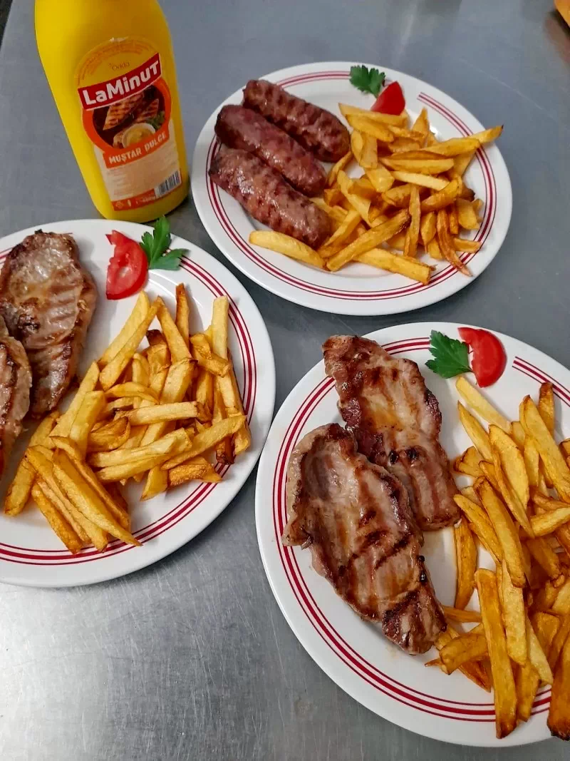 Kercisóra Szállás | Motel (K0072-6) A kép szerzői jogvédelem alatt állhat. Javasolt a kapcsolatfelvétel a jog tulajdonossal.