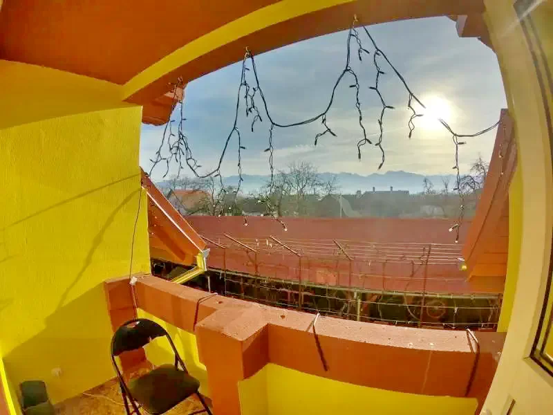 Kercisóra Szállás | Motel (K0072-34) A kép szerzői jogvédelem alatt állhat. Javasolt a kapcsolatfelvétel a jog tulajdonossal.