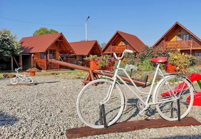 Kercisóra Szállás | Motel (K0072-47) A kép szerzői jogvédelem alatt állhat. Javasolt a kapcsolatfelvétel a jog tulajdonossal.