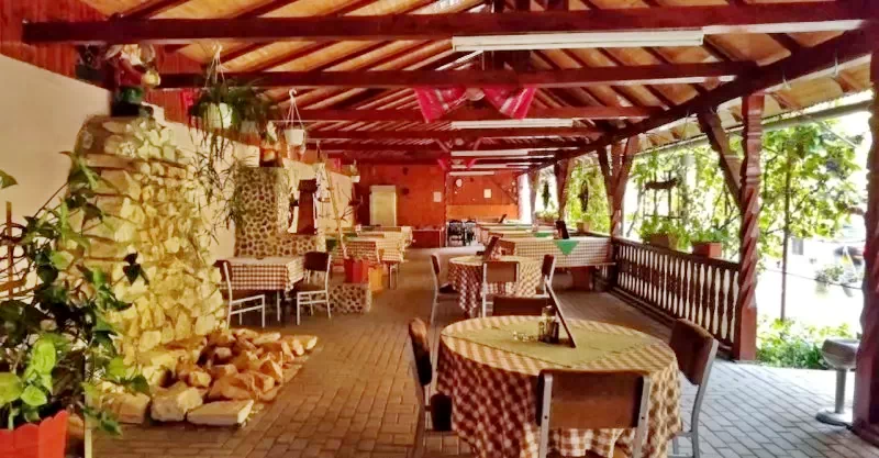 Cârțișoara Cazare | Motel (K0072-50) Imaginea poate fi supusă drepturilor de autor. Se recomandă contactarea titularului drepturilor.