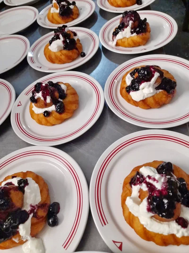 Cârțișoara Cazare | Motel (K0072-54) Imaginea poate fi supusă drepturilor de autor. Se recomandă contactarea titularului drepturilor.