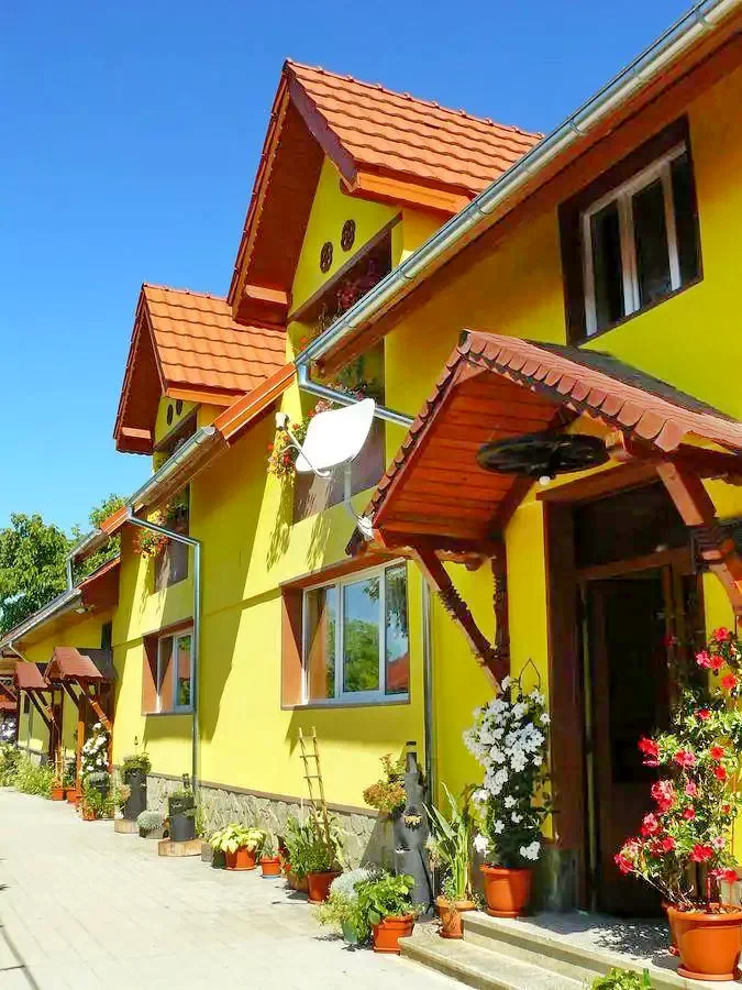 Cârțișoara Cazare | Motel (K0072-66) Imaginea poate fi supusă drepturilor de autor. Se recomandă contactarea titularului drepturilor.