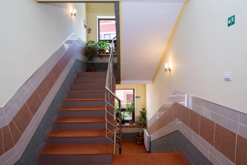 Déva Szállás | Motel (K0395-36) A kép szerzői jogvédelem alatt állhat. Javasolt a kapcsolatfelvétel a jog tulajdonossal.