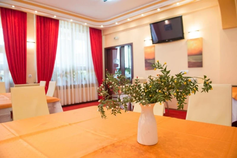 Déva Szállás | Motel (K0395-55) A kép szerzői jogvédelem alatt állhat. Javasolt a kapcsolatfelvétel a jog tulajdonossal.