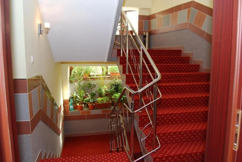 Déva Szállás | Motel (K0395-57) A kép szerzői jogvédelem alatt állhat. Javasolt a kapcsolatfelvétel a jog tulajdonossal.