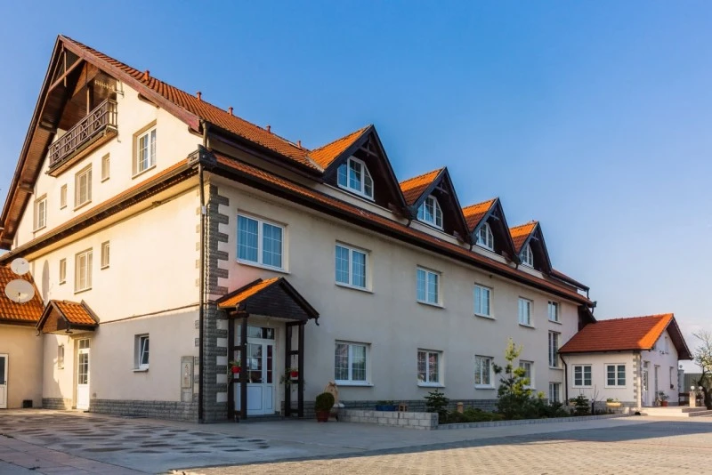 Segesvár Szállás | Hotel*** (K1549-3) A kép szerzői jogvédelem alatt állhat. Javasolt a kapcsolatfelvétel a jog tulajdonossal.