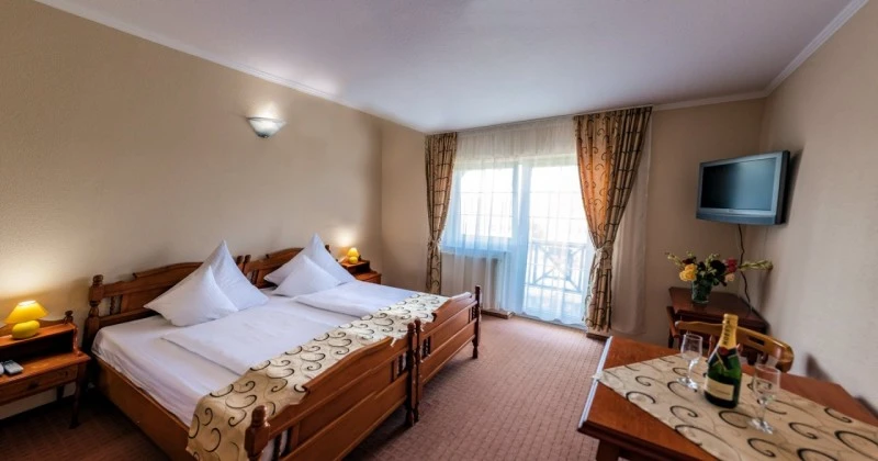 Sighișoara Cazare | Hotel*** (K1549-17) Imaginea poate fi supusă drepturilor de autor. Se recomandă contactarea titularului drepturilor.