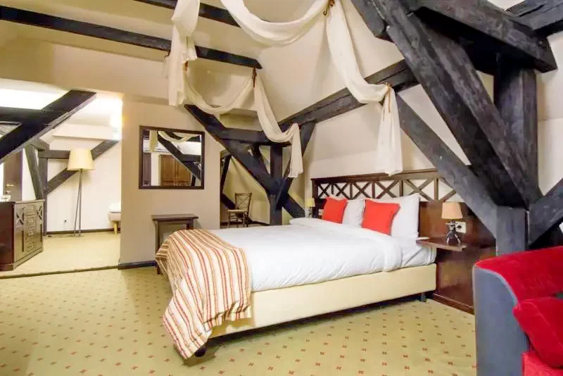 Sighetu Marmației Cazare | Pensiune turistică (K1057-16) Imaginea poate fi supusă drepturilor de autor. Se recomandă contactarea titularului drepturilor.