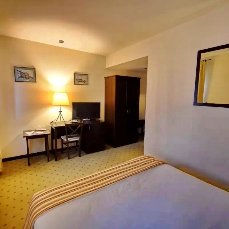 Máramarossziget Szállás | Turisztikai panzió (K1057-21) A kép szerzői jogvédelem alatt állhat. Javasolt a kapcsolatfelvétel a jog tulajdonossal.