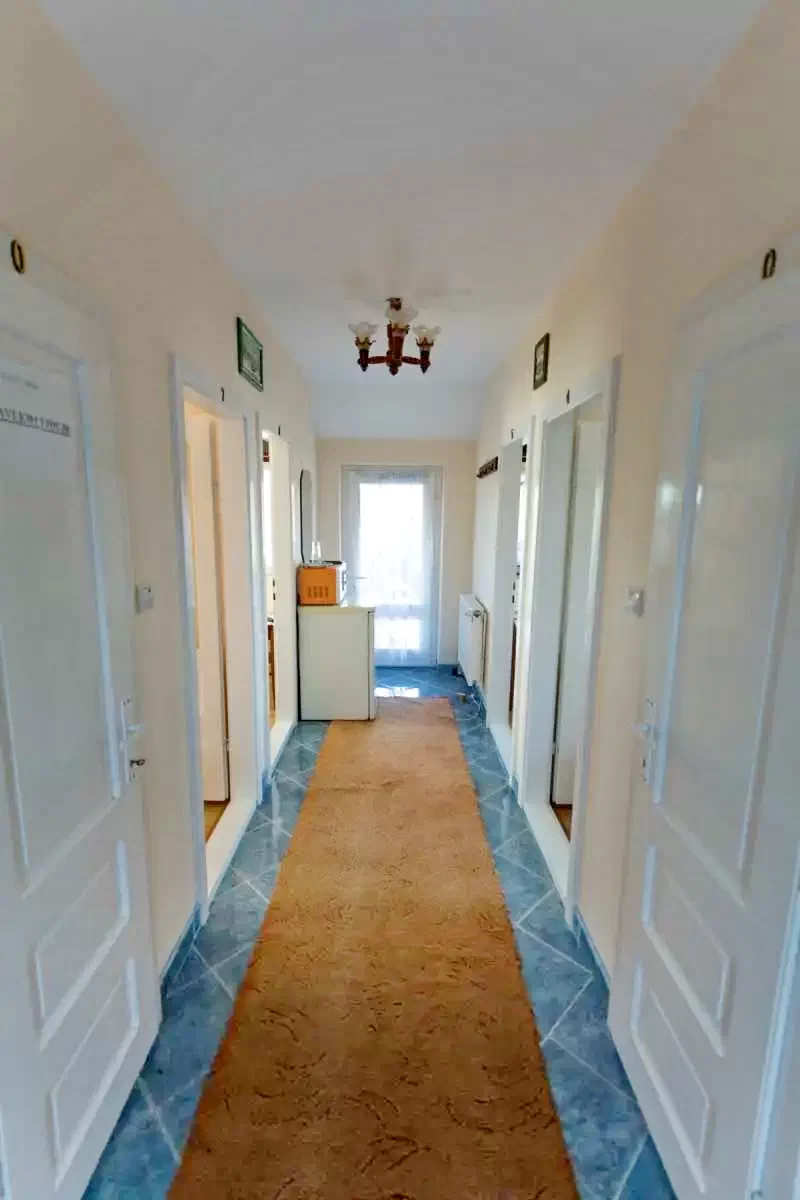 Szék Szállás | Motel (K0624-4) A kép szerzői jogvédelem alatt állhat. Javasolt a kapcsolatfelvétel a jog tulajdonossal.