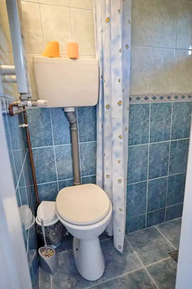 Szék Szállás | Motel (K0624-40) A kép szerzői jogvédelem alatt állhat. Javasolt a kapcsolatfelvétel a jog tulajdonossal.