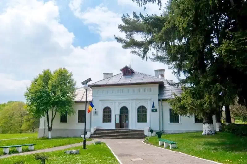 Kacsika Szállás | Motel (K0542-13) A kép szerzői jogvédelem alatt állhat. Javasolt a kapcsolatfelvétel a jog tulajdonossal.