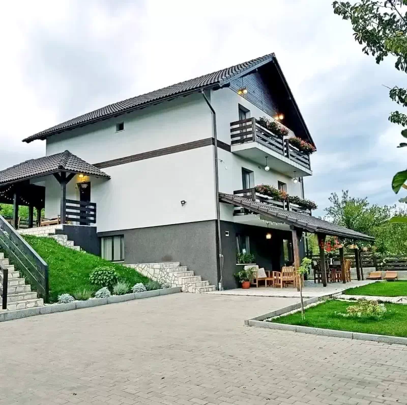 Cluj-Napoca Cazare | Motel (K1394-39) Imaginea poate fi supusă drepturilor de autor. Se recomandă contactarea titularului drepturilor.