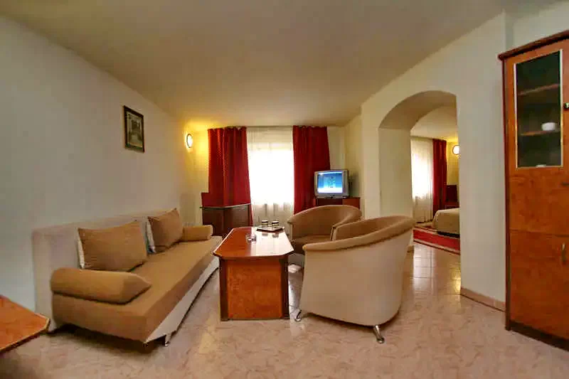 Temesvár Szállás | Turisztikai panzió (K0908-14) A kép szerzői jogvédelem alatt állhat. Javasolt a kapcsolatfelvétel a jog tulajdonossal.