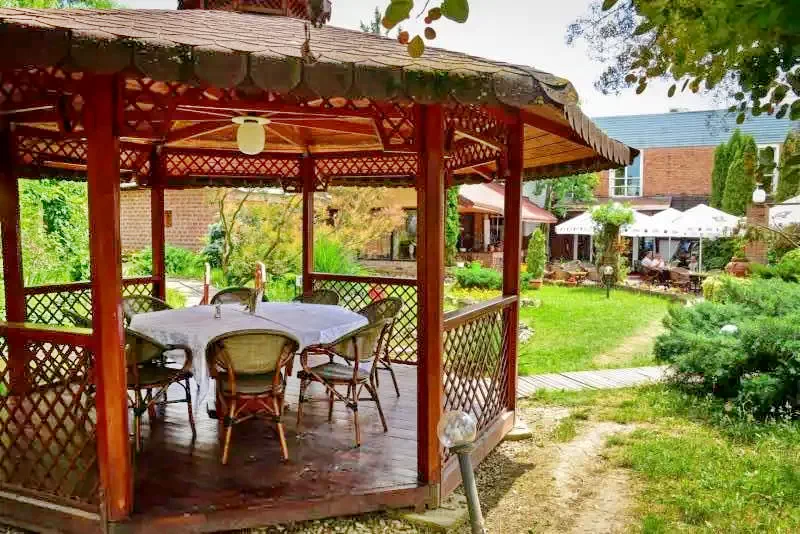 Timișoara Cazare | Pensiune turistică (K0909-22) Imaginea poate fi supusă drepturilor de autor. Se recomandă contactarea titularului drepturilor.