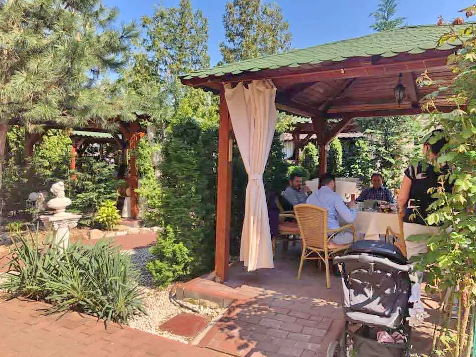 Timișoara Cazare | Motel (K0916-13) Imaginea poate fi supusă drepturilor de autor. Se recomandă contactarea titularului drepturilor.