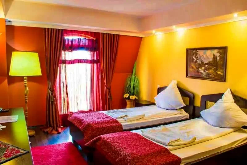 Timișoara Cazare | Motel (K0916-19) Imaginea poate fi supusă drepturilor de autor. Se recomandă contactarea titularului drepturilor.