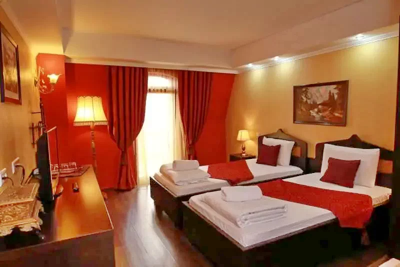 Timișoara Cazare | Motel (K0916-34) Imaginea poate fi supusă drepturilor de autor. Se recomandă contactarea titularului drepturilor.