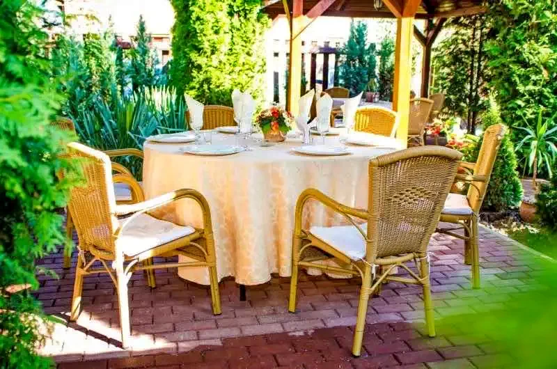 Timișoara Cazare | Motel (K0916-49) Imaginea poate fi supusă drepturilor de autor. Se recomandă contactarea titularului drepturilor.