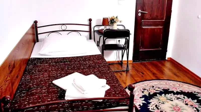 Timișoara Cazare | Motel (K0918-11) Imaginea poate fi supusă drepturilor de autor. Se recomandă contactarea titularului drepturilor.