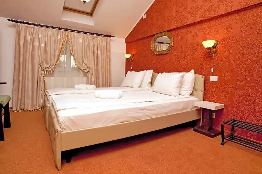 Timișoara Cazare | Motel (K0919-12) Imaginea poate fi supusă drepturilor de autor. Se recomandă contactarea titularului drepturilor.