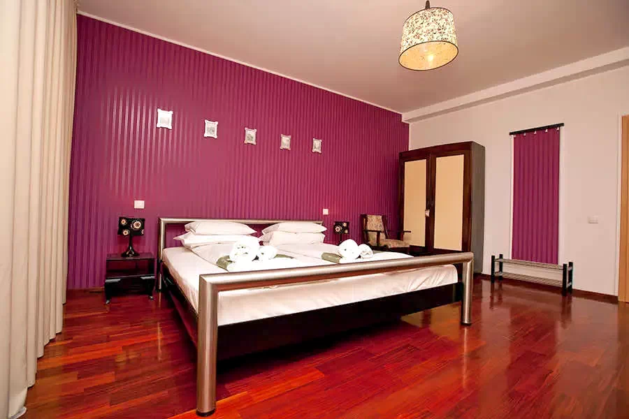 Timișoara Cazare | Motel (K0919-15) Imaginea poate fi supusă drepturilor de autor. Se recomandă contactarea titularului drepturilor.