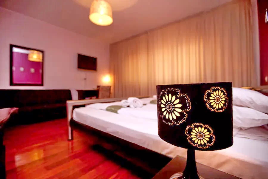 Timișoara Cazare | Motel (K0919-16) Imaginea poate fi supusă drepturilor de autor. Se recomandă contactarea titularului drepturilor.