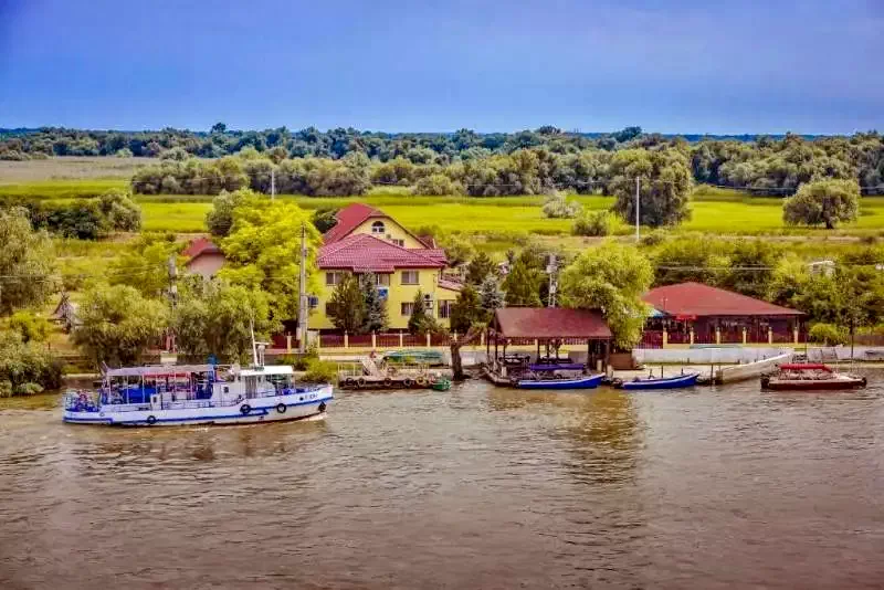 Crișan Szállás | Motel (K1336-1) A kép szerzői jogvédelem alatt állhat. Javasolt a kapcsolatfelvétel a jog tulajdonossal.