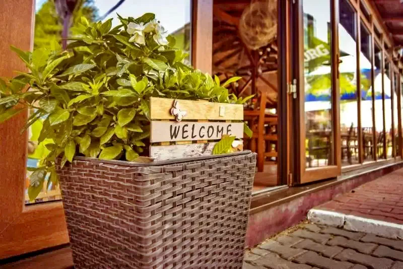 Crișan Szállás | Motel (K1336-10) A kép szerzői jogvédelem alatt állhat. Javasolt a kapcsolatfelvétel a jog tulajdonossal.