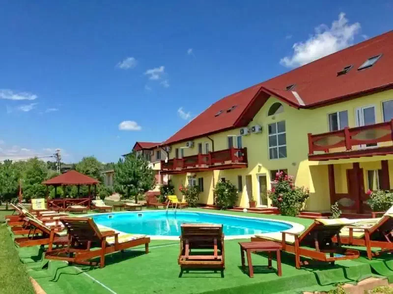 Crișan Szállás | Motel (K1336-54) A kép szerzői jogvédelem alatt állhat. Javasolt a kapcsolatfelvétel a jog tulajdonossal.