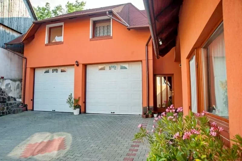 Farkaslaka Szállás | Motel (K1212-19) A kép szerzői jogvédelem alatt állhat. Javasolt a kapcsolatfelvétel a jog tulajdonossal.