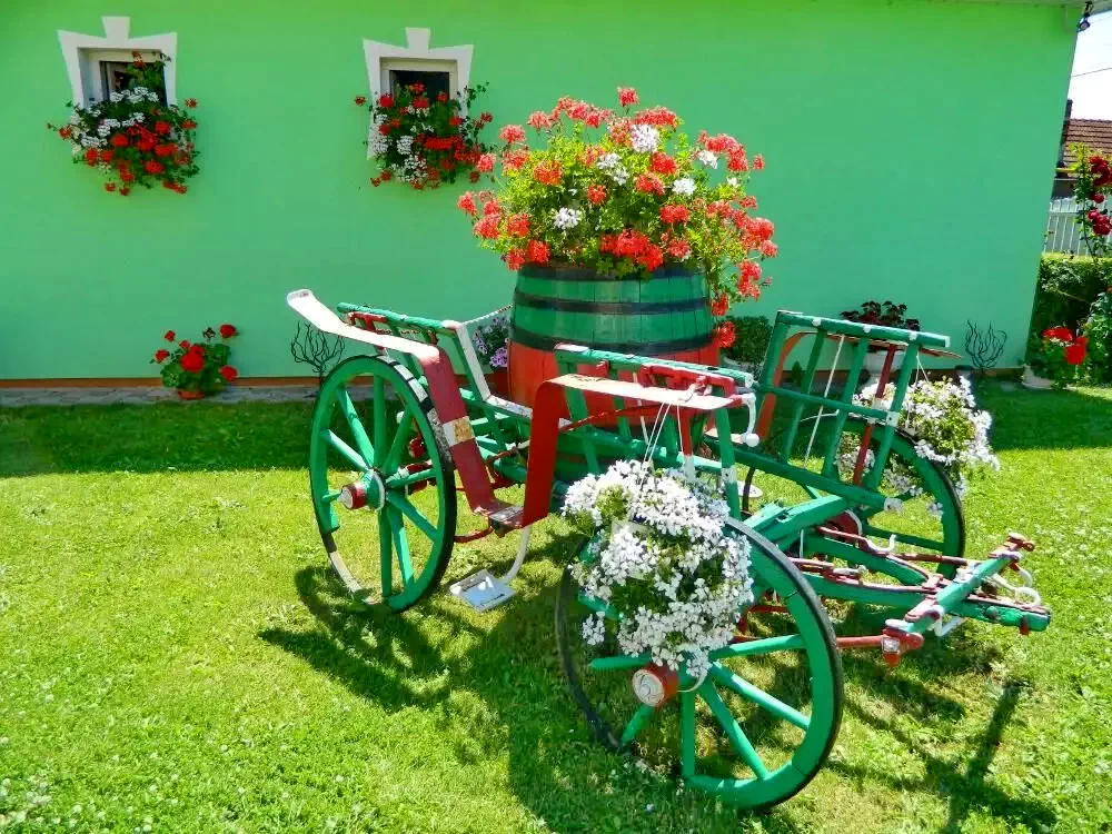 Aiud Cazare | Motel (K1153-25) Imaginea poate fi supusă drepturilor de autor. Se recomandă contactarea titularului drepturilor.