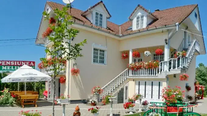 Aiud Cazare | Pensiune turistică (K1153-30) Imaginea poate fi supusă drepturilor de autor. Se recomandă contactarea titularului drepturilor.