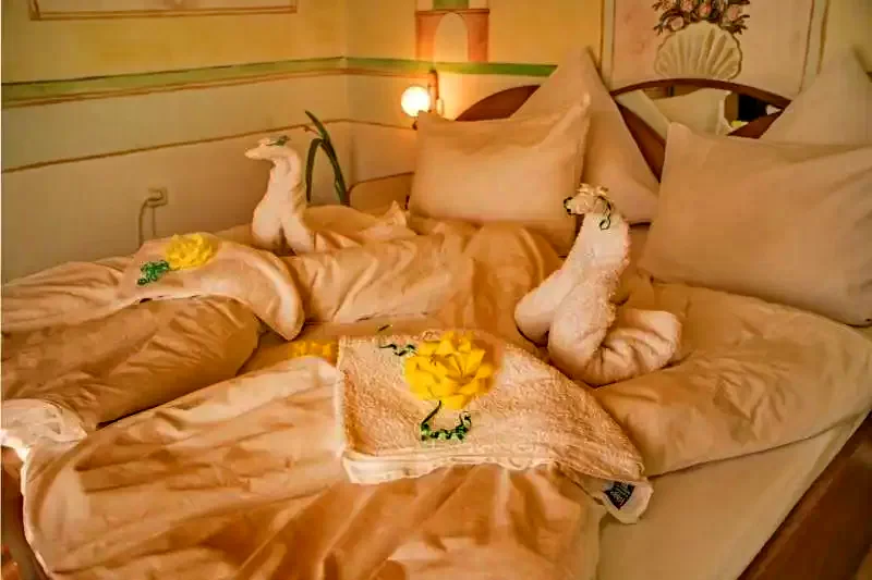 Alba Iulia Cazare | Motel (K1184-11) Imaginea poate fi supusă drepturilor de autor. Se recomandă contactarea titularului drepturilor.